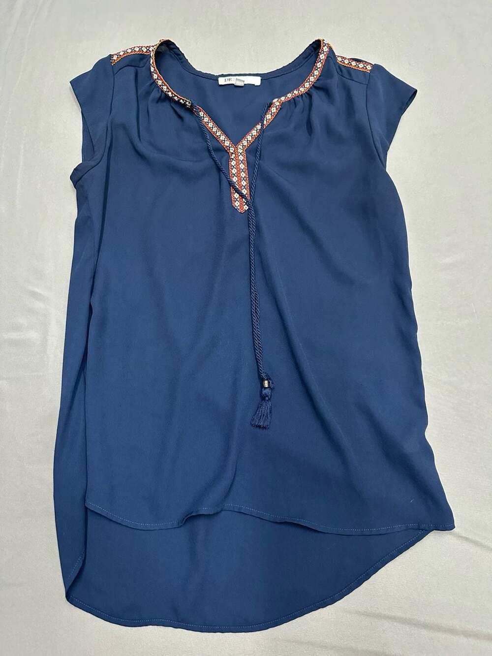DR2 Navy Blue Sleeveless Boho V-Neck Blouse with Embroidered Detail and Tassel